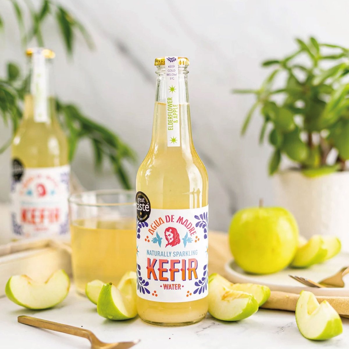 Agua de Madre Elderflower & Apple Kefir Water 33cl - Agua de Madre